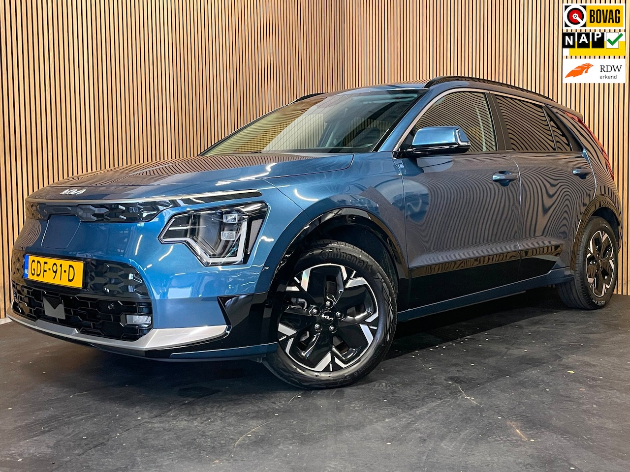 Kia Niro EV - DynamicPlusLine 64.8 kWh|100% SOH|DIGITAL COCKPIT|HEAD-UP|DAK|LEDER|ACC|STOEL+STUURVERW|CA - AutoWereld.nl