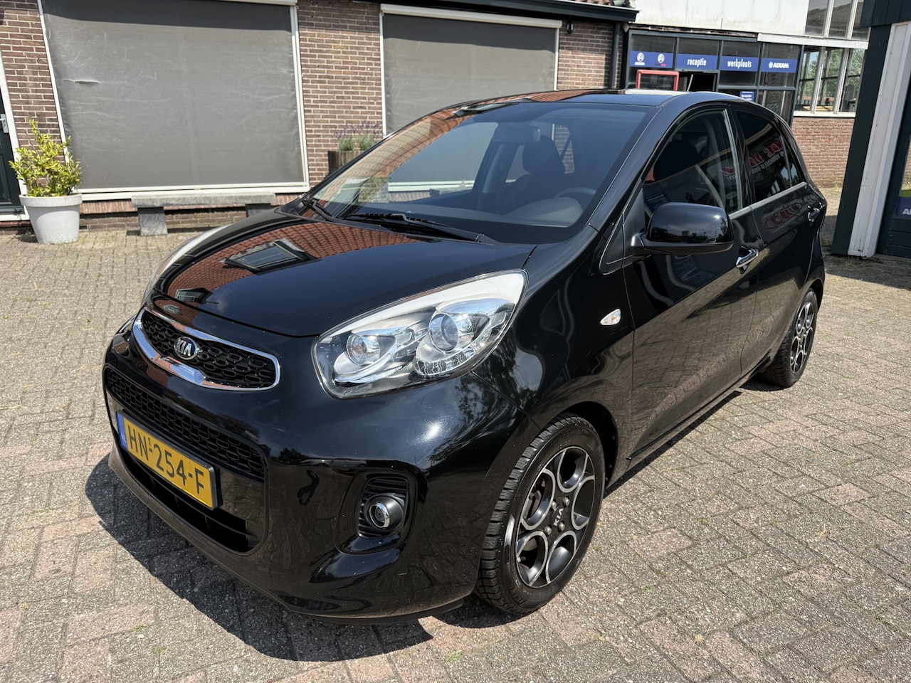Kia Picanto - 1.0 CVVT First Edition 1.0 CVVT First Edition - AutoWereld.nl
