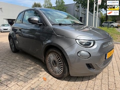 Fiat 500e - Icon 42 kWh 2021 59.000 km panoramadak, navi, cruise, elec pakket appl car play 2e eigenaa