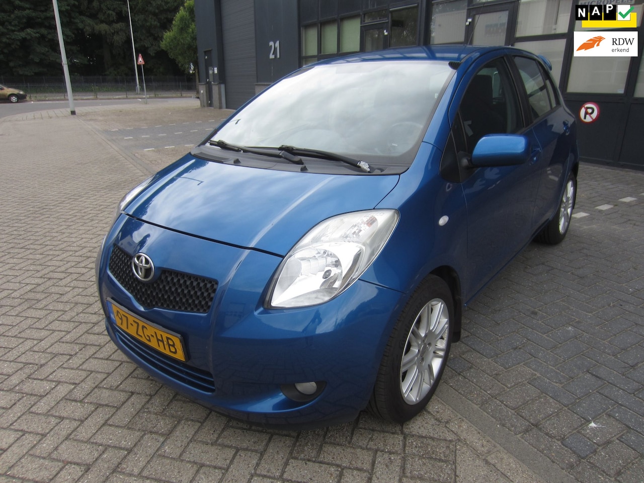 Toyota Yaris - 1.3 VVTi Sol 2008 Airco 5-Deurs NAP! APK! - AutoWereld.nl