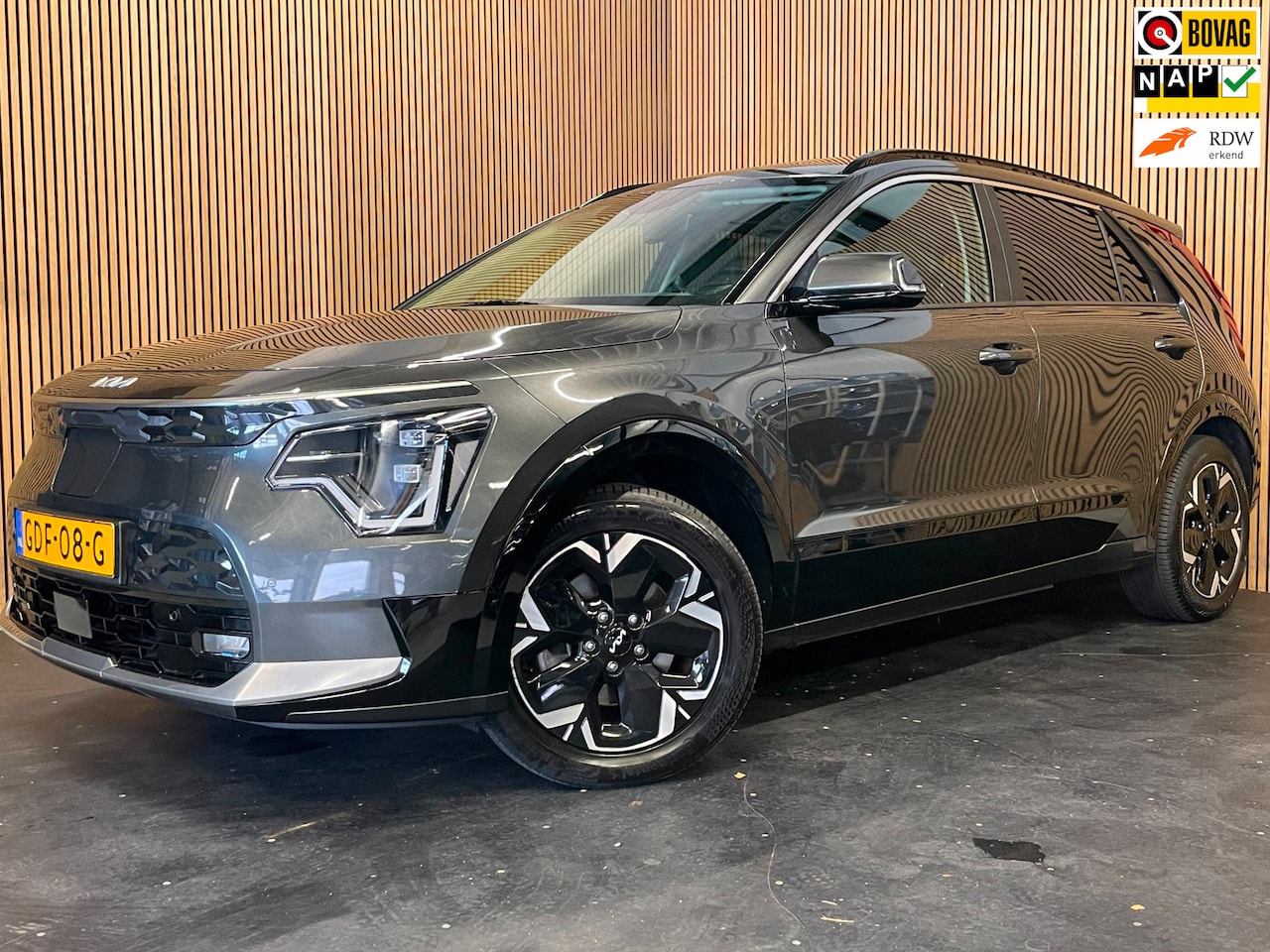Kia Niro EV - DynamicPlusLine 64.8 kWh|100% SOH|DIGITAL COCKPIT|HEAD-UP|DAK|LEDER|ACC|STOEL+STUURVERW|CA - AutoWereld.nl