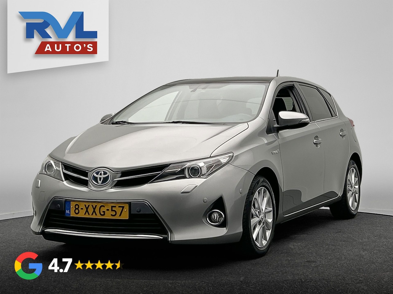 Toyota Auris - 1.8 Hybrid Lease+ | Origineel NL | Panoramadak |Cruise/Control | Navigatie | Stoelverwarmi - AutoWereld.nl
