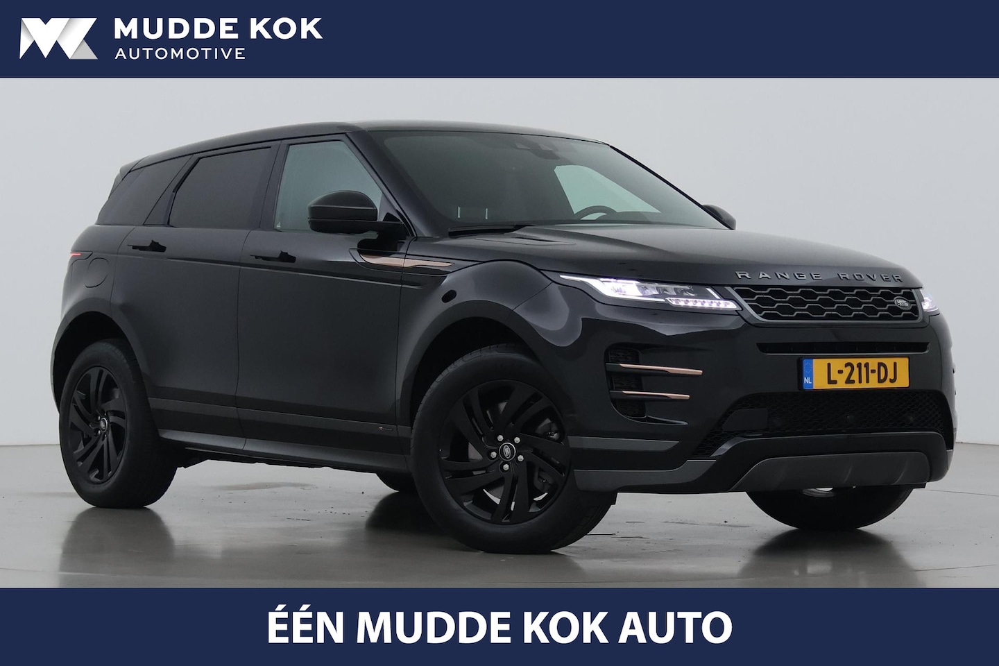 Land Rover Range Rover Evoque - 1.5 P300e AWD R-Dynamic SE | ACC | Panoramadak | Dodehoekdetectie | Stoel+Stuurverwarming - AutoWereld.nl