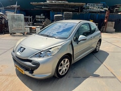 Peugeot 207 - 1.6 VTi XS Pack *lichte schade* unieke km stand
