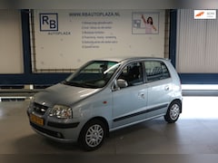 Hyundai Atos - 1.1i Dynamic / AUTOMAAT