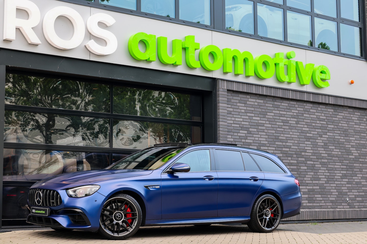 Mercedes-Benz E-klasse Estate - AMG 63 S 4MATIC+ | FACELIFT | TRACK PACK | HUD | BURMESTER | 360 | KEYLESS | DEALER ONDH | - AutoWereld.nl