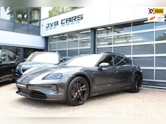 Porsche Taycan Cross Turismo - 4 105 kWh
