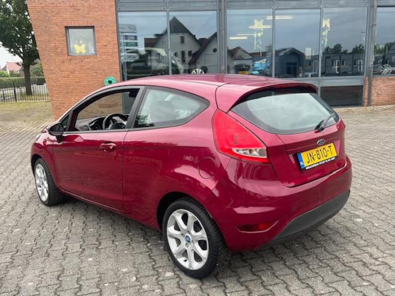 Ford Fiesta - 1.25 Trend AIRCO, lmv, DIRECT RIJKKLAAR apk 6-2027 Ford Fiesta 1.25 Trend AIRCO, lmv, DIRE