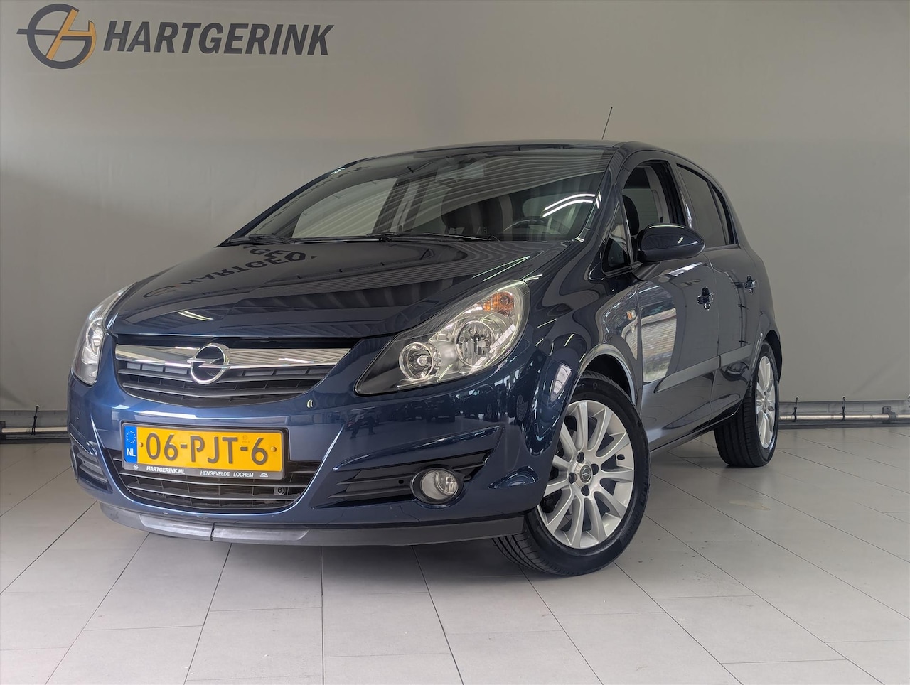 Opel Corsa - 1.4 16V 5D Edition *Airco* - AutoWereld.nl