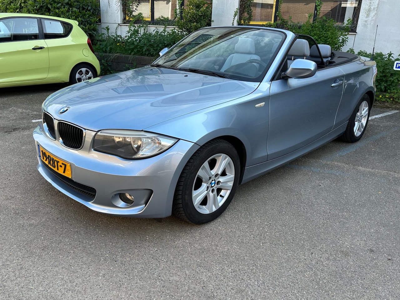 BMW 1-serie Cabrio - 118i High Executive 118i High Executive - AutoWereld.nl