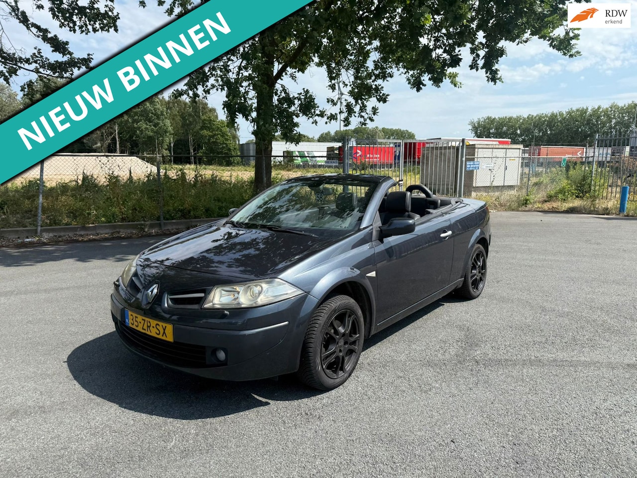 Renault Mégane coupé cabriolet - 2.0-16V Tech Line LET OP LINKER ACHTERRAAM KAPOT - AutoWereld.nl