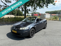 Renault Mégane coupé cabriolet - 2.0-16V Tech Line LET OP LINKER ACHTERRAAM KAPOT