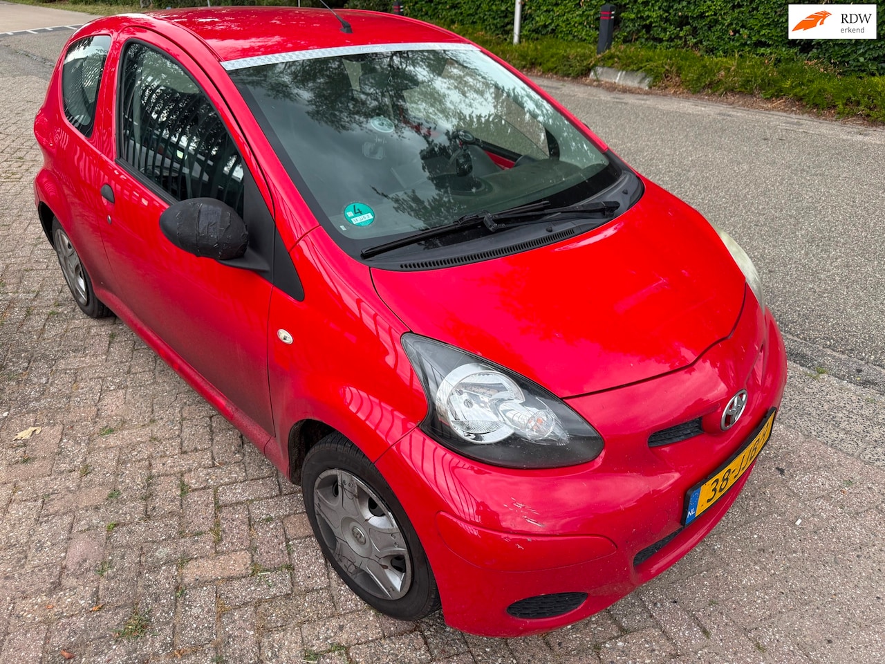 Toyota Aygo - 1.0-12V Access APK 05-2027 APPLE CARPLAY INRUIL KOOPJE - AutoWereld.nl
