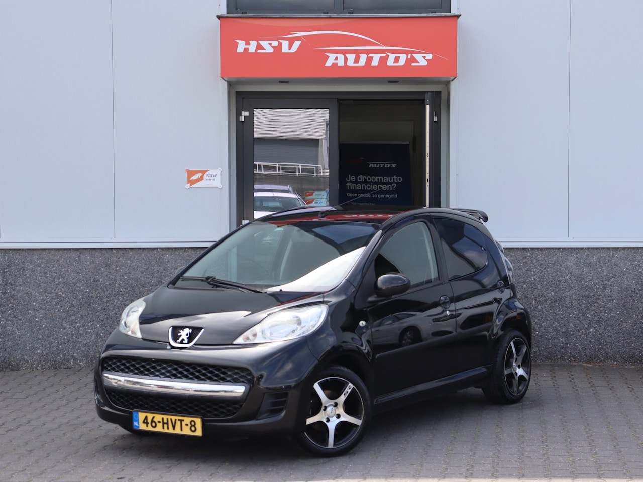 Peugeot 107 - 1.0-12V Sublime airco LM *apk 04-2027* - AutoWereld.nl