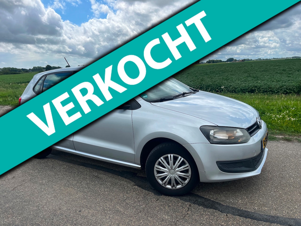 Volkswagen Polo - 1.2-12V Trendline / 130.000km 2011 - AutoWereld.nl