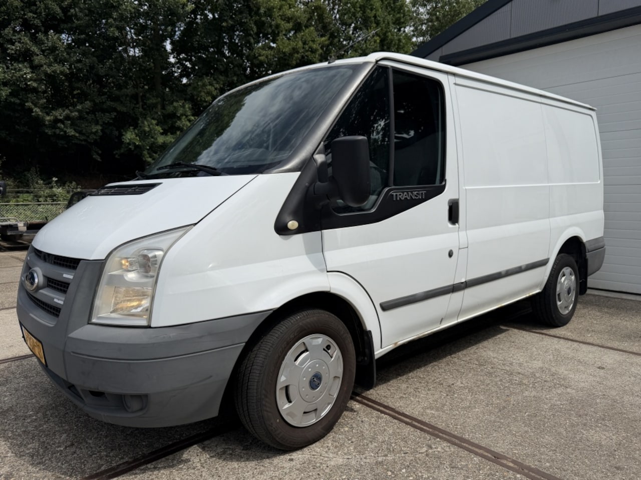 Ford Transit - 260S 2.2 TDCI | Airco | 1eig! | 3-zits | bwjaar 2012 - AutoWereld.nl