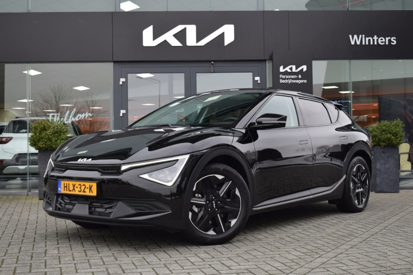 Kia EV6 - Light Edition 63 kWh Facelift | Stoel+ Stuurverwarming | Adaptive Cruise Control | Navigat - AutoWereld.nl