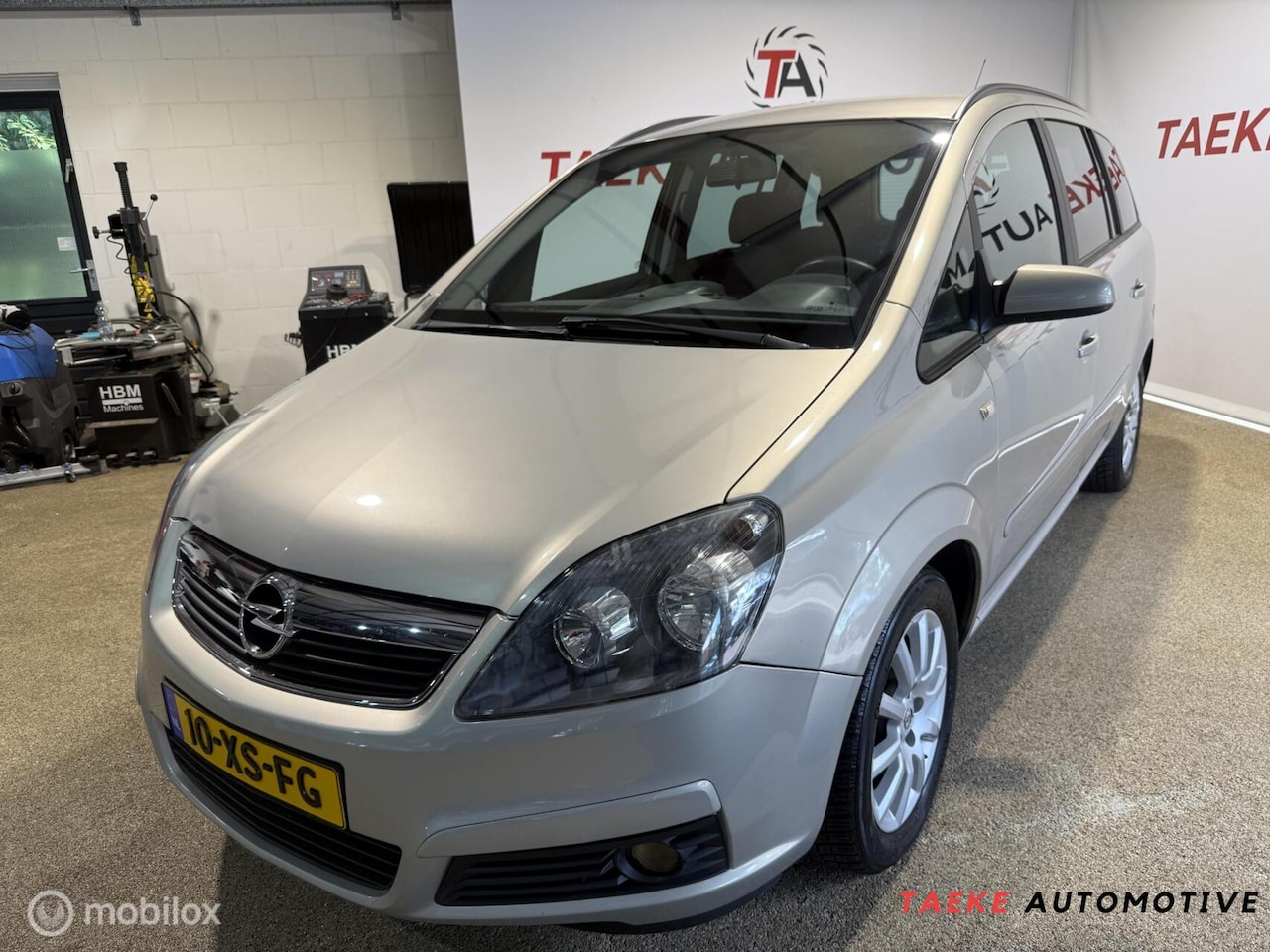 Opel Zafira - 2.2 Temptation CLIMA/CRUIS/7PERSOONS/APK/NAP - AutoWereld.nl