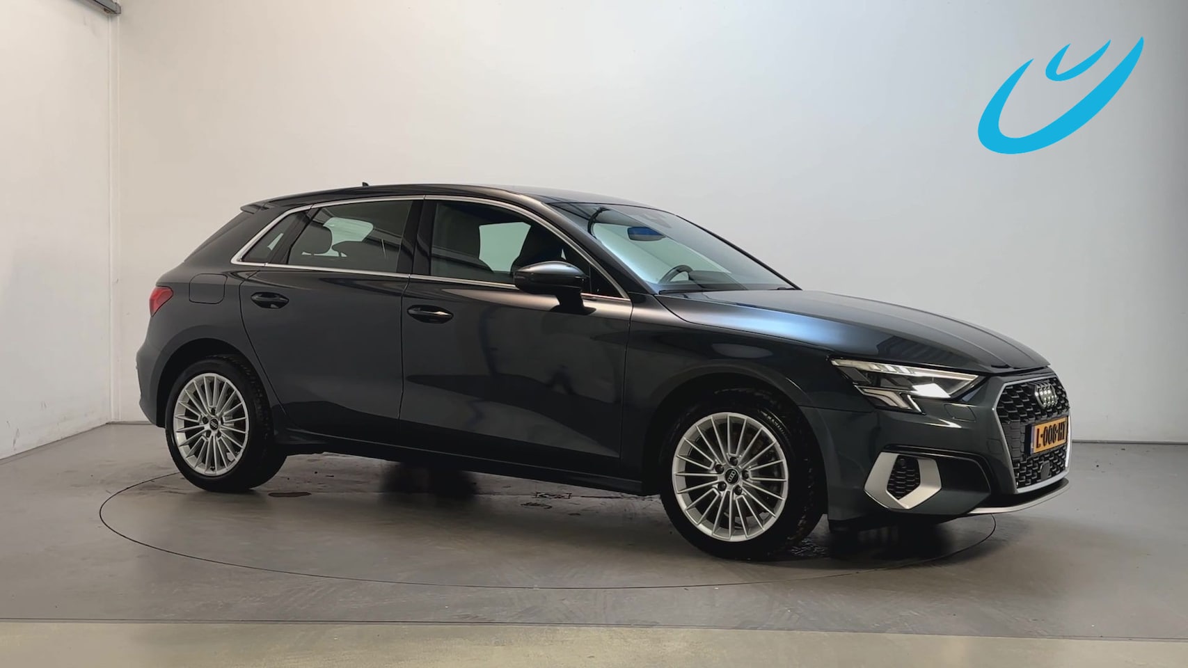 Audi A3 Sportback - 30 TFSI S-Tronic Business Edition Navigatie LED Virtual Cockpit App-Connect - AutoWereld.nl