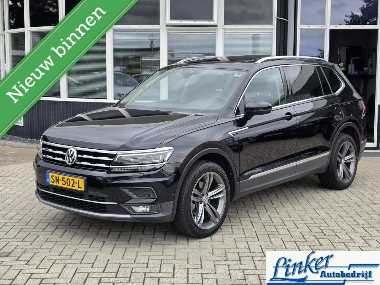 Volkswagen Tiguan Allspace - 1.4 TSI Highline 7p. NL-AUTO/PANO/TREKKH/VIRTUAL - AutoWereld.nl