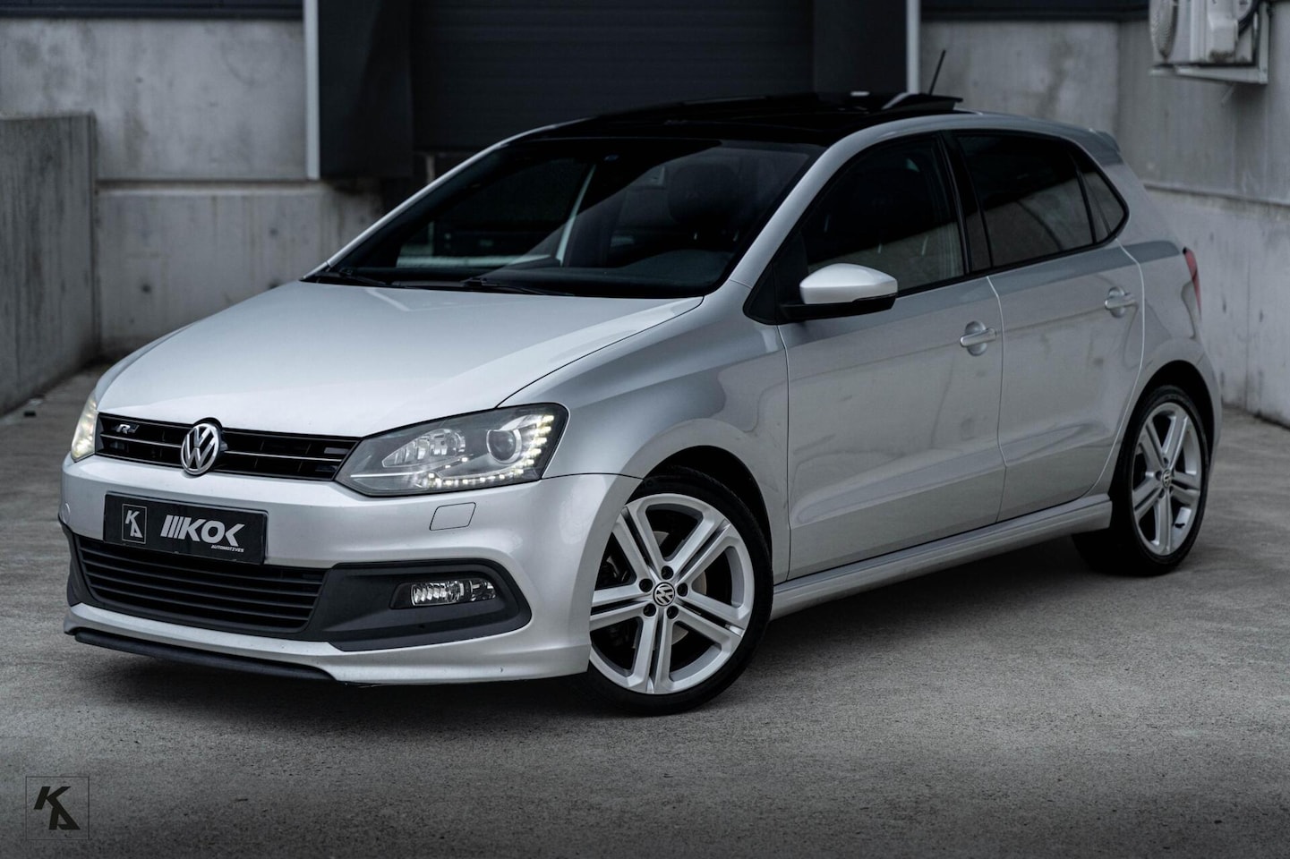Volkswagen Polo - 6R 1.2 TSI | DSG 2012 | 3x R-Line | Full - AutoWereld.nl