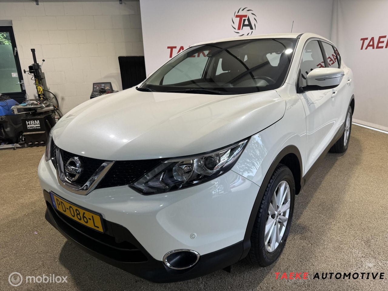 Nissan Qashqai - 1.2 Connect Edition CLIMA/CRUIS/NWKETTING/APK - AutoWereld.nl