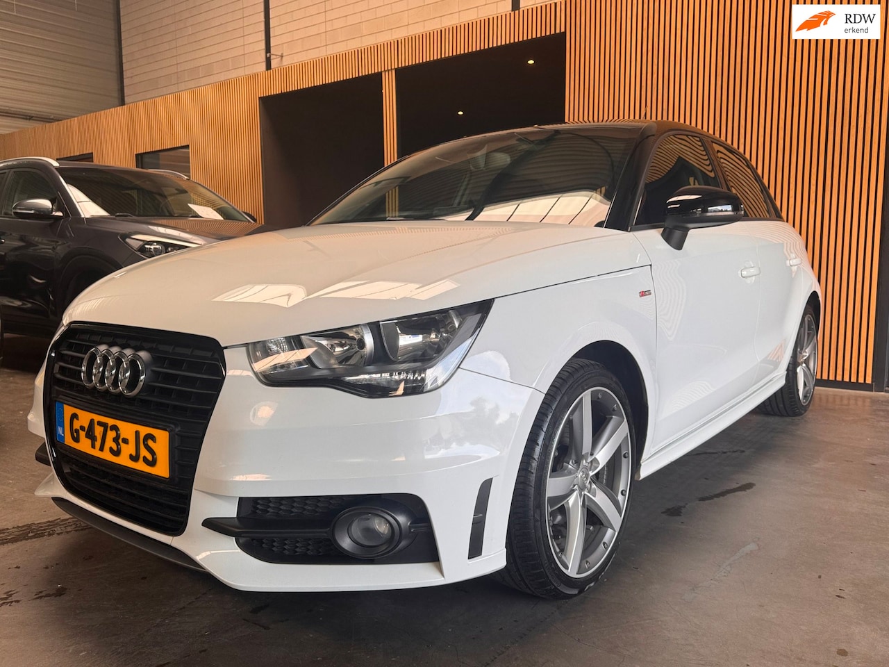 Audi A1 Sportback - 1.2 TFSI Ambition Pro Line Airco|Navi|PDC|Stoelverw. - AutoWereld.nl