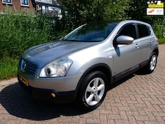 Nissan Qashqai - 1.6i 114pk Clima Cruise Panorama PDC Trekhaak 1200kg