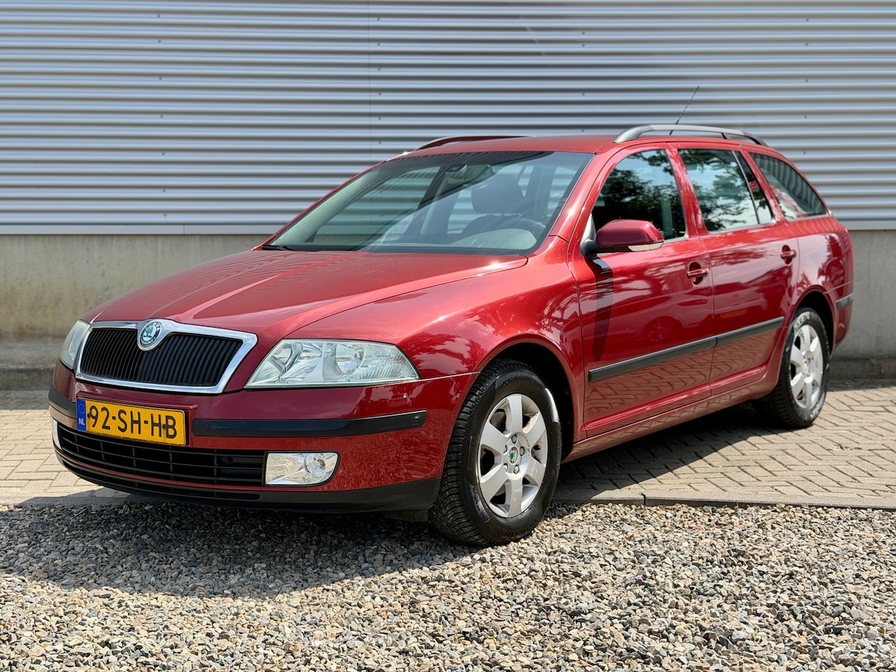 Skoda Octavia Combi - 2.0 TDI Elegance [ ecc,cruise,lmv ] - AutoWereld.nl