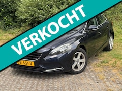 Volvo V40 - 2.0 D2 Momentum Business/ NAVI / PDC /