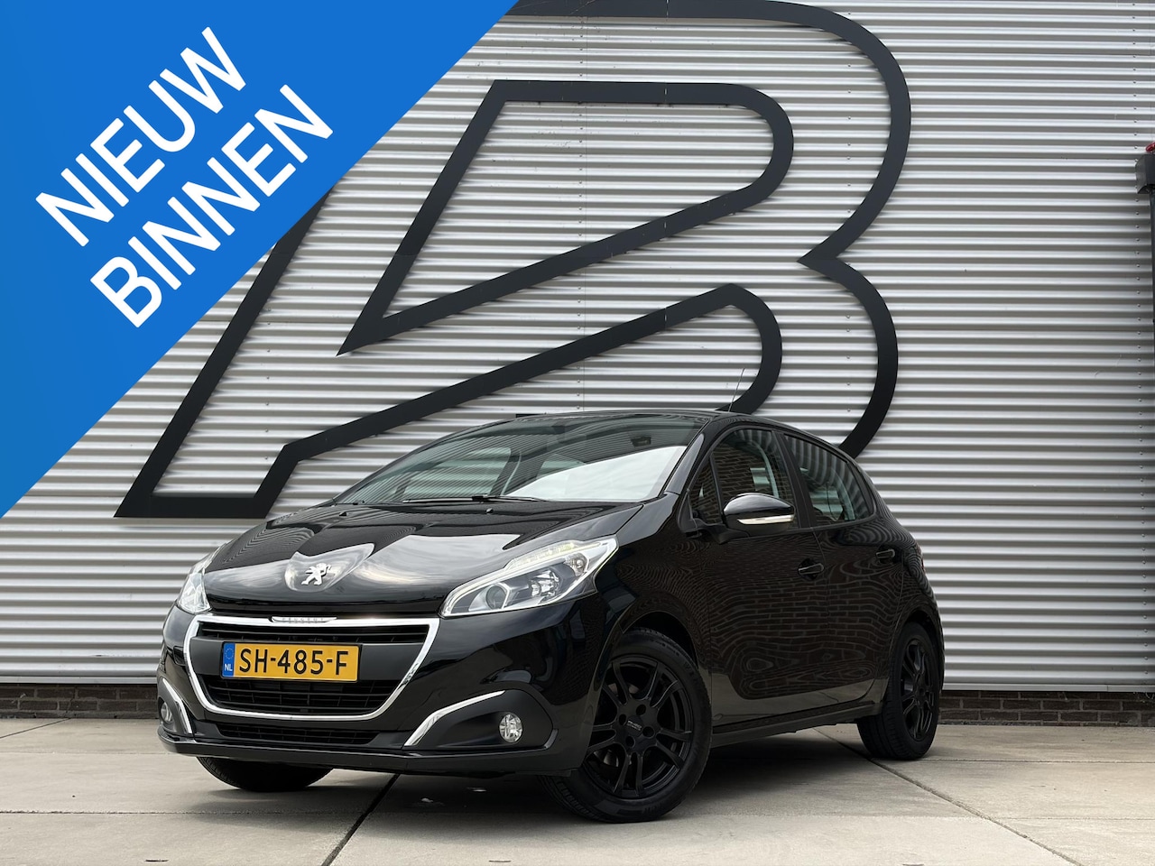 Peugeot 208 - 1.2 PureTech Blue Lion Navi|Carplay|Cruise|Trekhaak|PDC|Airco|N.A.P|APK tot 03-2027 - AutoWereld.nl