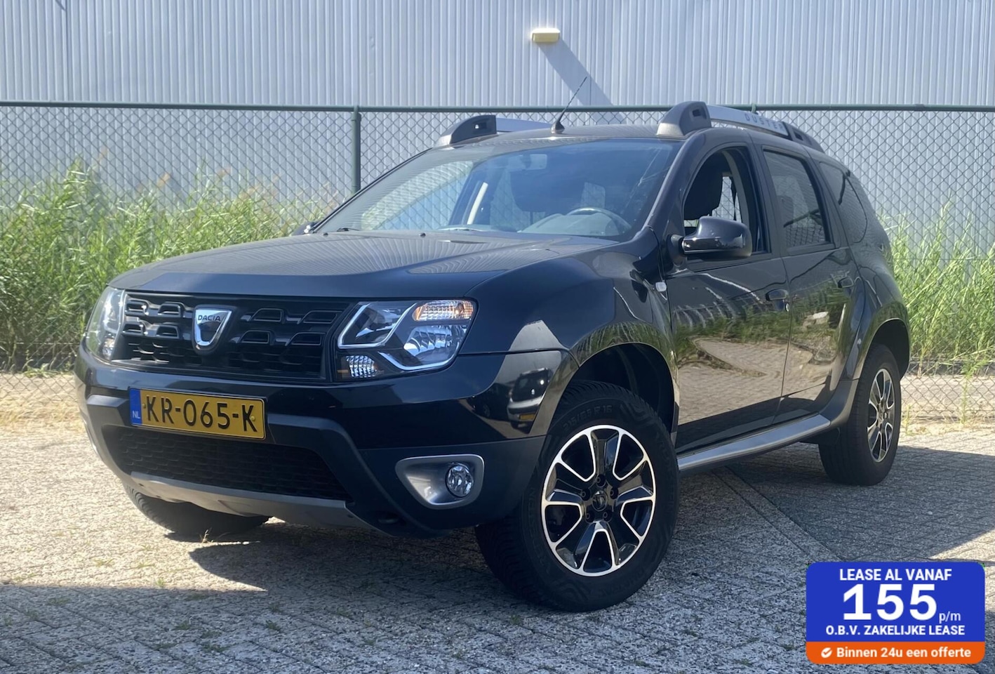 Dacia Duster - 1.2 TCe 4x2 Blackshadow | Orig. NL-Auto | Dealer onderhouden | Trekhaak | Navi | Leder| - AutoWereld.nl