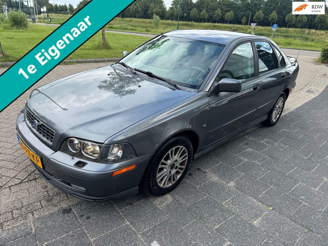 Volvo S40 - 1.8 Europa 1e eigenaar Airco Cruise Trekhaak 1200kg. Keurig Historie - AutoWereld.nl