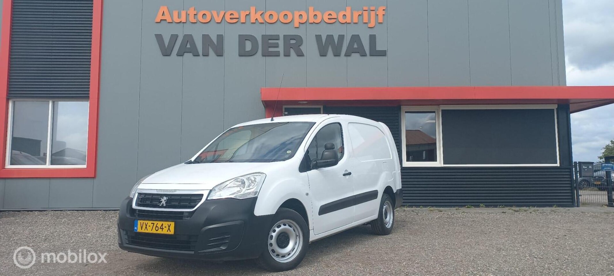 Peugeot Partner - bestel 122 1.6 BlueHDi 100 L2 Premium S&S - AutoWereld.nl