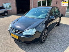 Volkswagen Golf - 1.6 FSI Turijn // Nieuwe APK // 157.000 km
