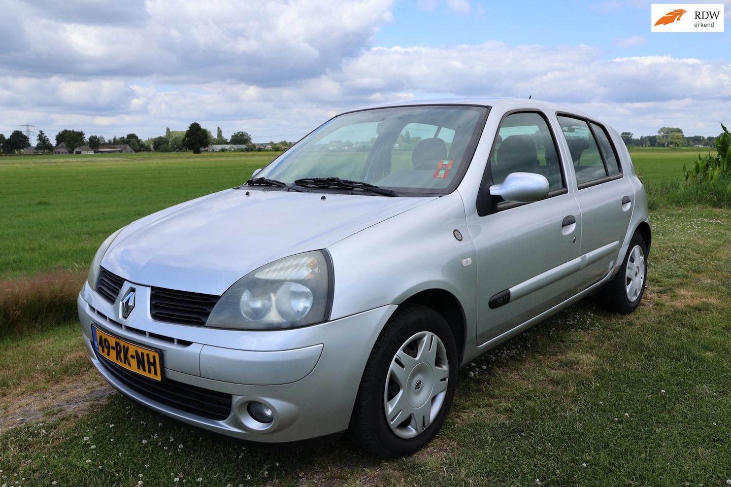 Renault Clio - 1.2-16V Authentique Comfort|Inruilkoopje|Trekhaak - AutoWereld.nl