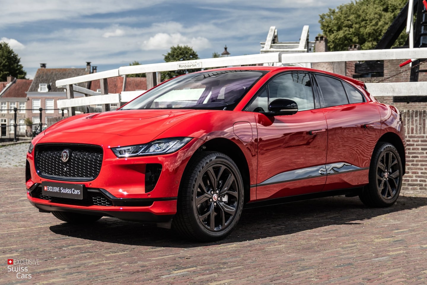 Jaguar I-PACE - EV400 AWD SE 90 kWh|93 % SOH|Meridian|Approved garantie - AutoWereld.nl