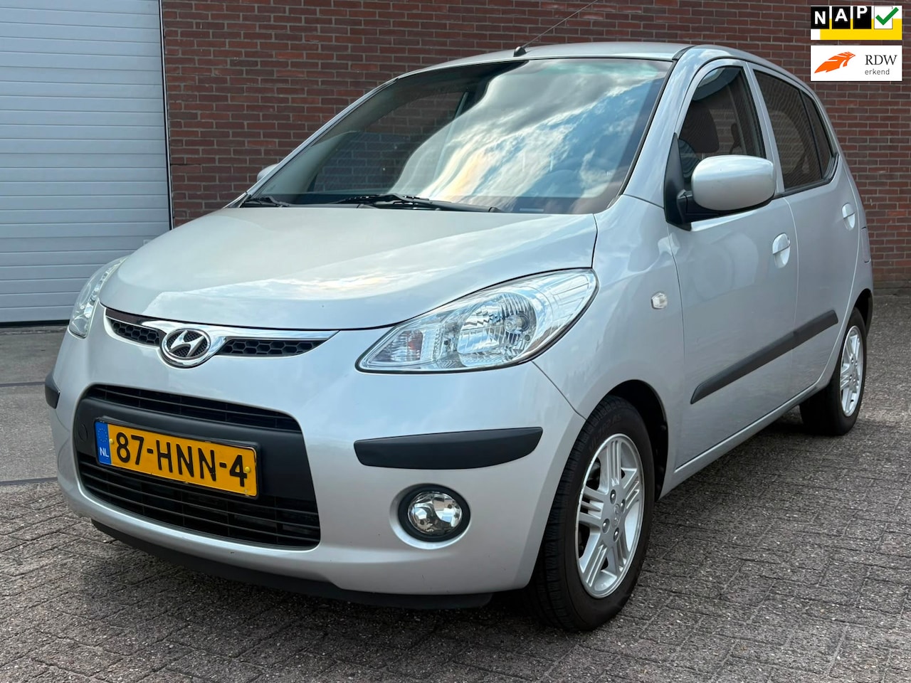 Hyundai i10 - 1.1 i-Catcher Airco LMV NAP - AutoWereld.nl