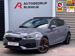 CUPRA Leon - 1.4 e-Hybrid VZ Copper Edition Pano/Matrix/Camera