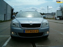 Skoda Octavia Combi - 1.4 TSI Ambition Business Line + Trekhaak