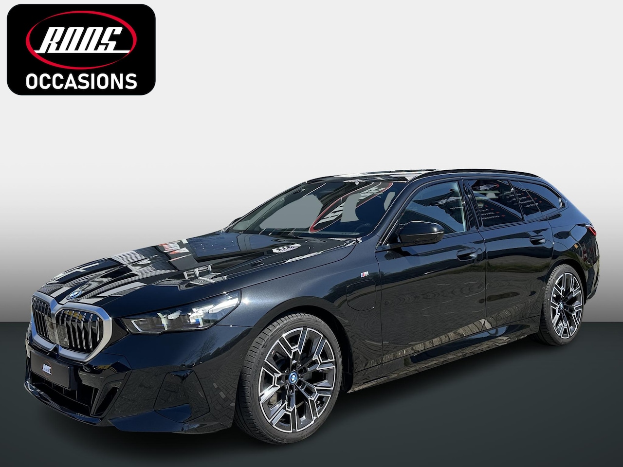 BMW 5-serie Touring - 530e M Sport Edition Trekhaak | Laser | incl Btw - AutoWereld.nl