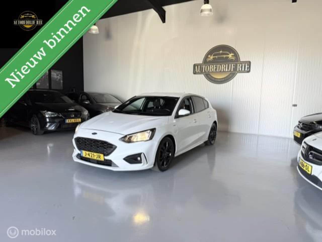 Ford Focus - 1.5 EcoBoost ST Line Business 1.5 EcoBoost ST Line Business - AutoWereld.nl