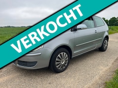 Volkswagen Polo - 1.4-16V Optive