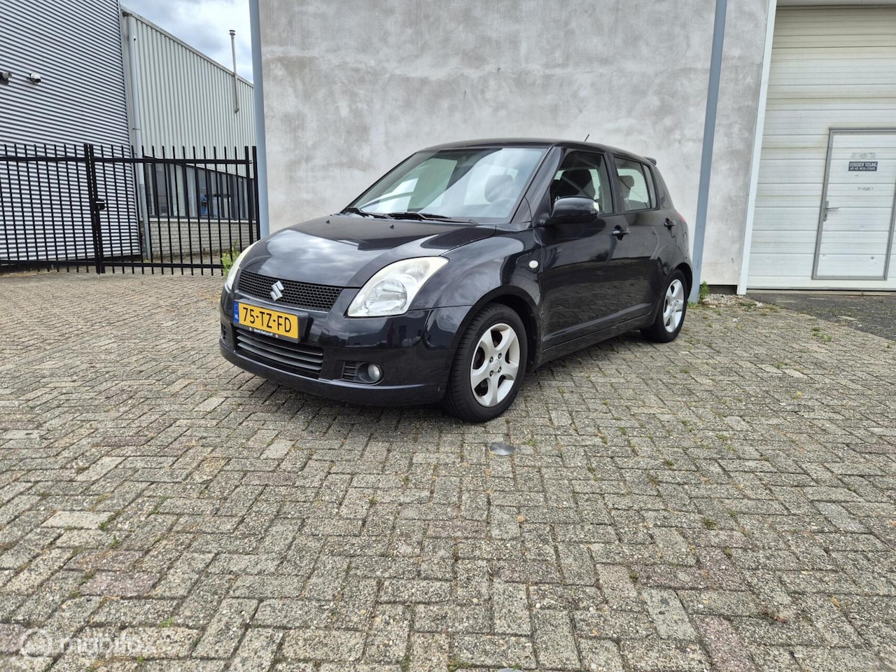 Suzuki Swift - 1.3 Cool 1.3 Cool - AutoWereld.nl
