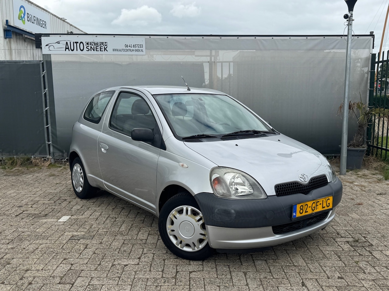 Toyota Yaris - 1.0-16V VVT-i 1.0-16V VVT-i - NIEUWE APK - AutoWereld.nl