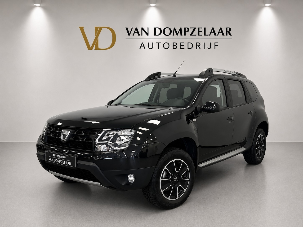 Dacia Duster - 1.2 TCe 4x2 Blackshadow / Navi / - AutoWereld.nl