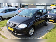 Volkswagen Fox - 1.2 Trendline Black Edition Trekhaak Stuurbekrachtiging NAP APK Zuinig