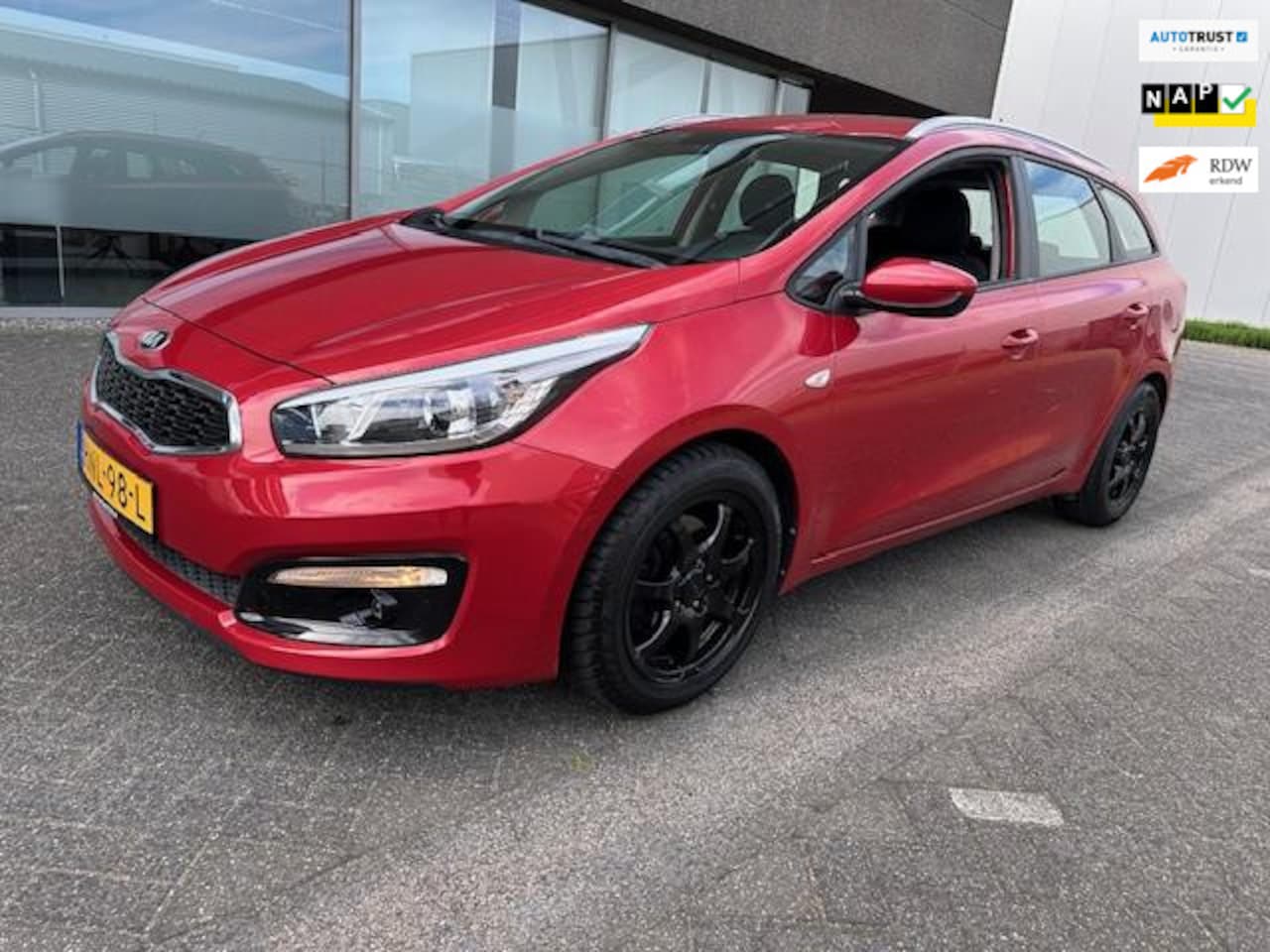 Kia Cee'd - CEED M61AZ1 BJ AIRCO 4-2018 APK 4-2026 - AutoWereld.nl