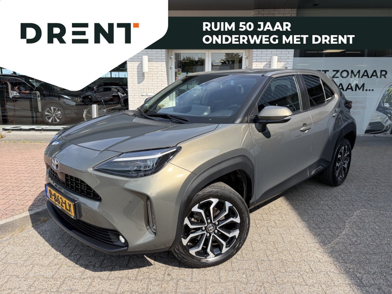 Toyota Yaris Cross - 1.5 Hybrid First Edition | Stoelverwarming | Sensoren V/A - AutoWereld.nl