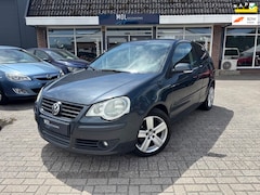 Volkswagen Polo - 1.4-16V Optive | Airco | Nap | Boekjes | betrouwbaar